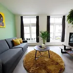 Beautiful 60m2 One-bedroom With Terrace - Wa7a Lägenhet *