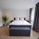 Beautiful 60m2 One-bedroom With Terrace - Wa7a Appartement Tiel