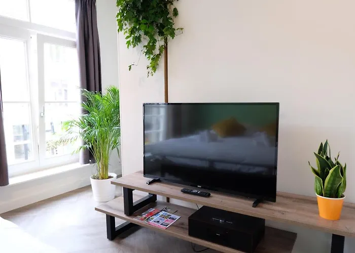 Lägenhet Beautiful 60m2 One-bedroom With Terrace - Wa7a