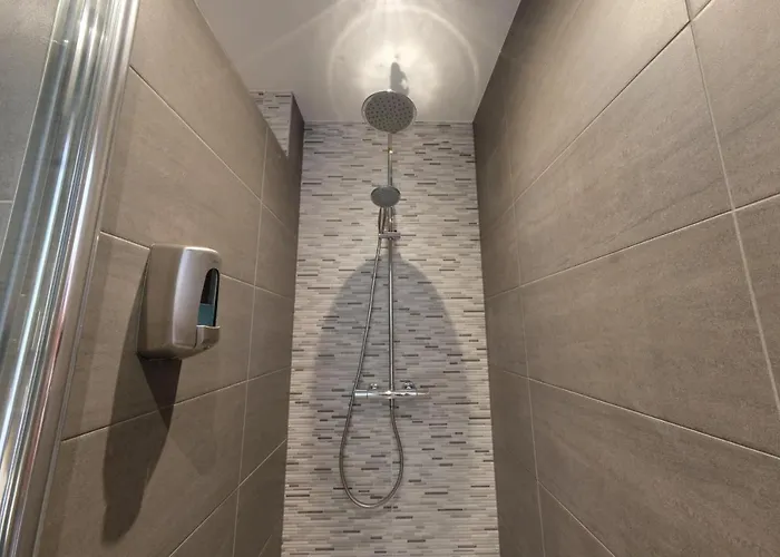 Beautiful 60m2 One-bedroom With Terrace - Wa7a Lejlighed Tiel