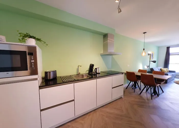 Lägenhet Beautiful 60m2 One-bedroom With Terrace - Wa7a