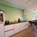 公寓 Beautiful 60m2 One-bedroom With Terrace - Wa7a