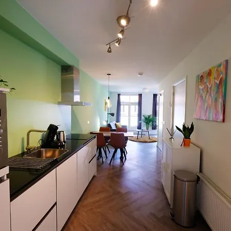 Apartman Beautiful 60m2 One-bedroom With Terrace - Wa7a *